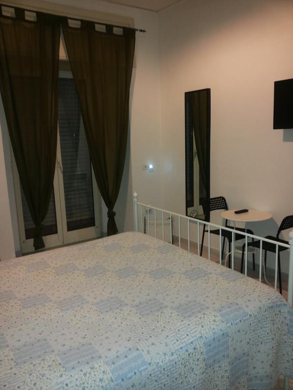 Bed and breakfast Antica Dimora Naples Chambre photo